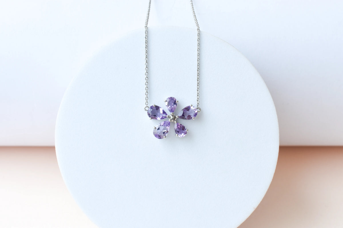 Amethyst Flower Necklace in 925 Silver | Pear-Cut Petals