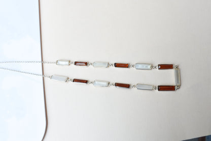 Hessonite Mother of Pearl Necklace in 925 Silver | Station Design