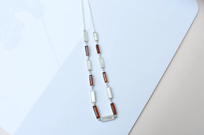 Hessonite Mother of Pearl Necklace in 925 Silver | Station Design