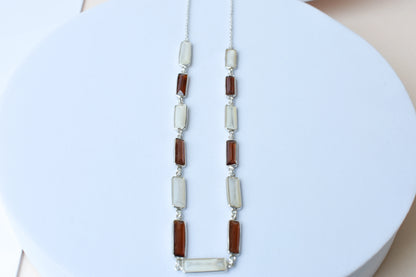 Hessonite Mother of Pearl Necklace in 925 Silver | Station Design