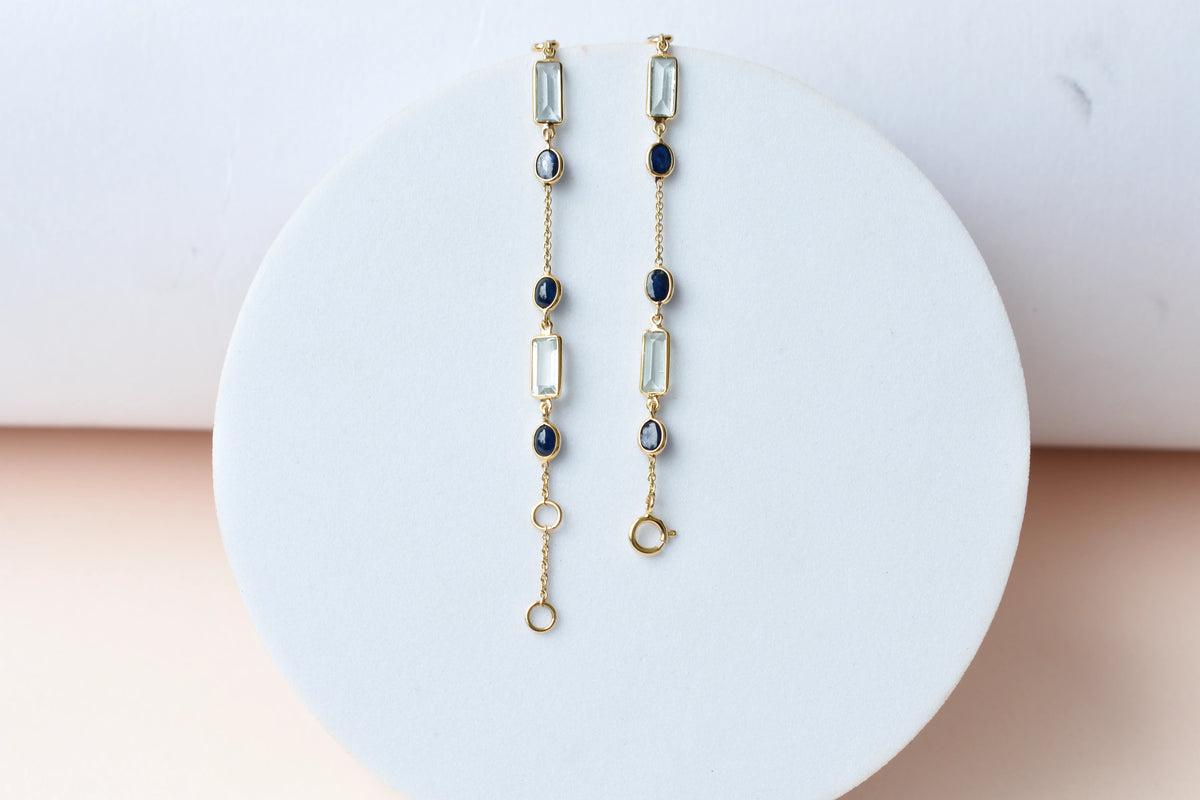18K gold bracelet with aquamarine and blue sapphire stations