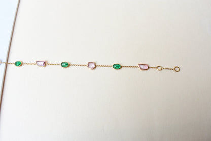 18K gold bracelet with emerald and pink sapphire stations