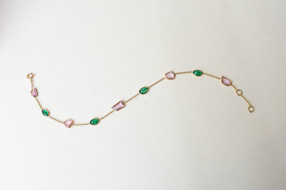18K gold bracelet with emerald and pink sapphire stations