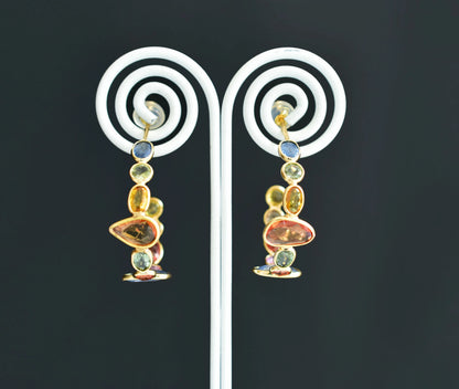 18K gold hoop earrings with graduated multi-color sapphires