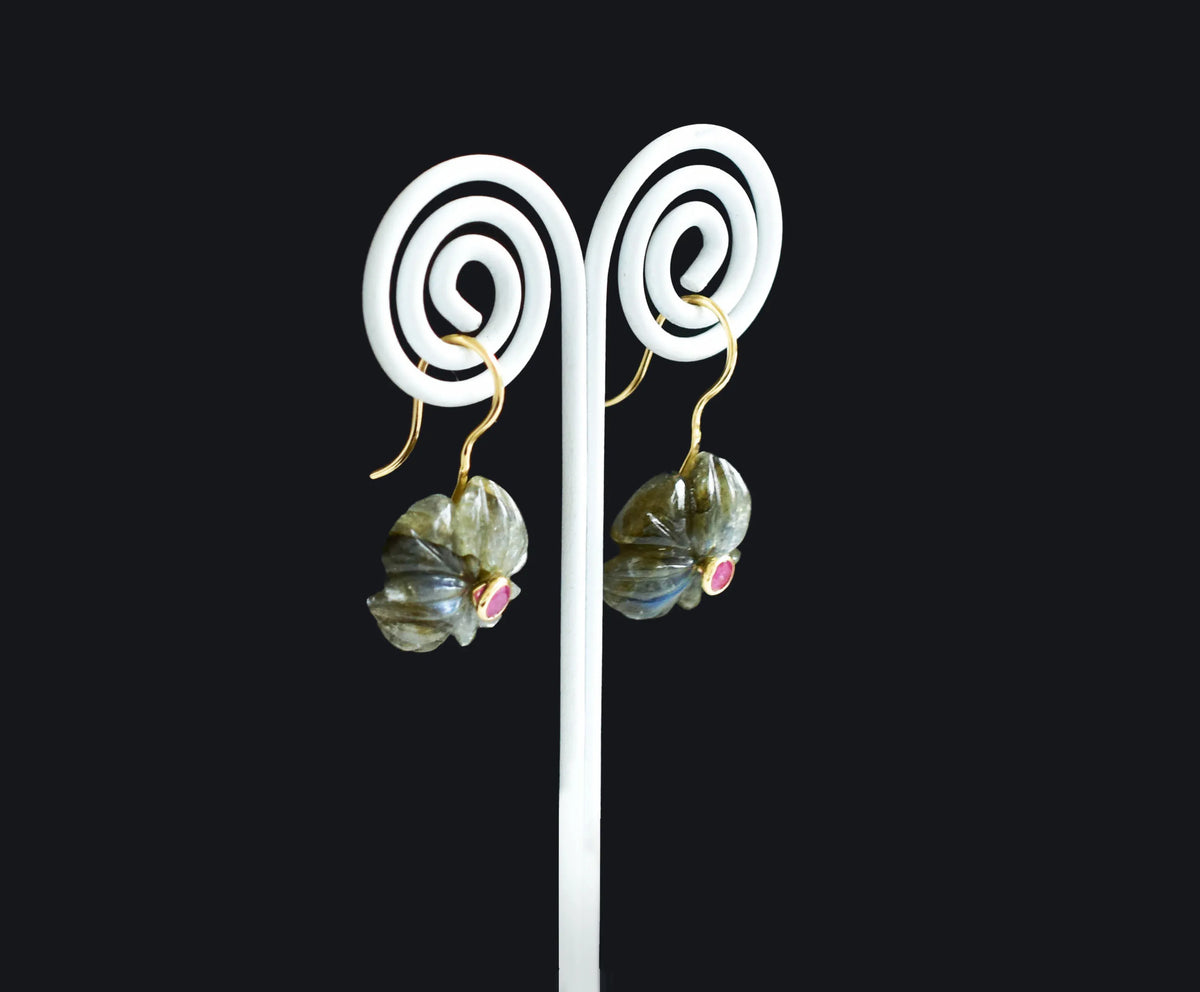 18K gold drop earrings with carved labradorite and ruby accent