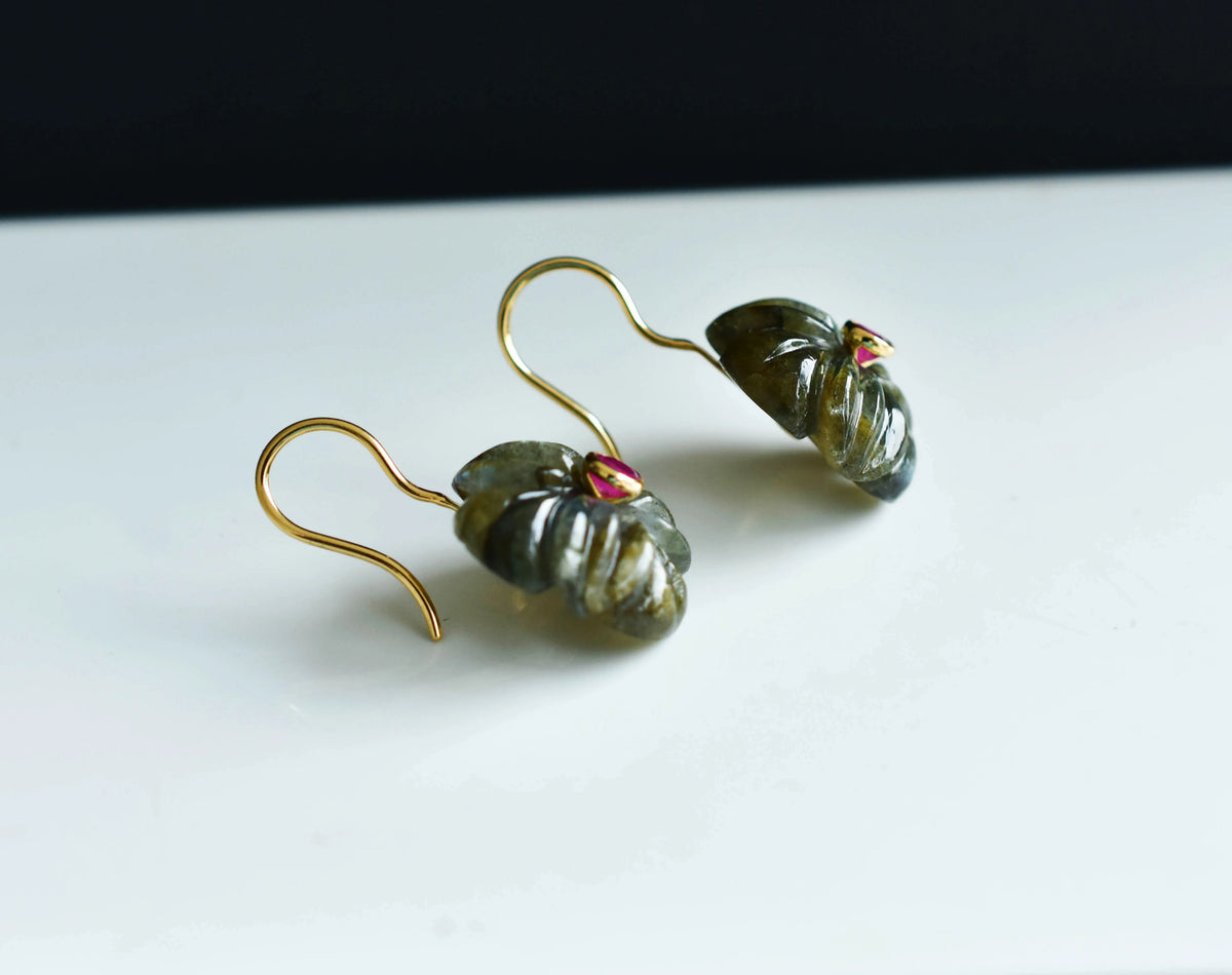 18K gold drop earrings with carved labradorite and ruby accent