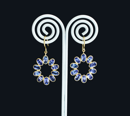 18K gold tanzanite cluster earrings with pear-shaped stones