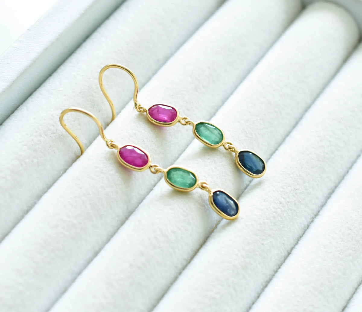 18K gold cluster earrings with blue sapphire, emerald and ruby