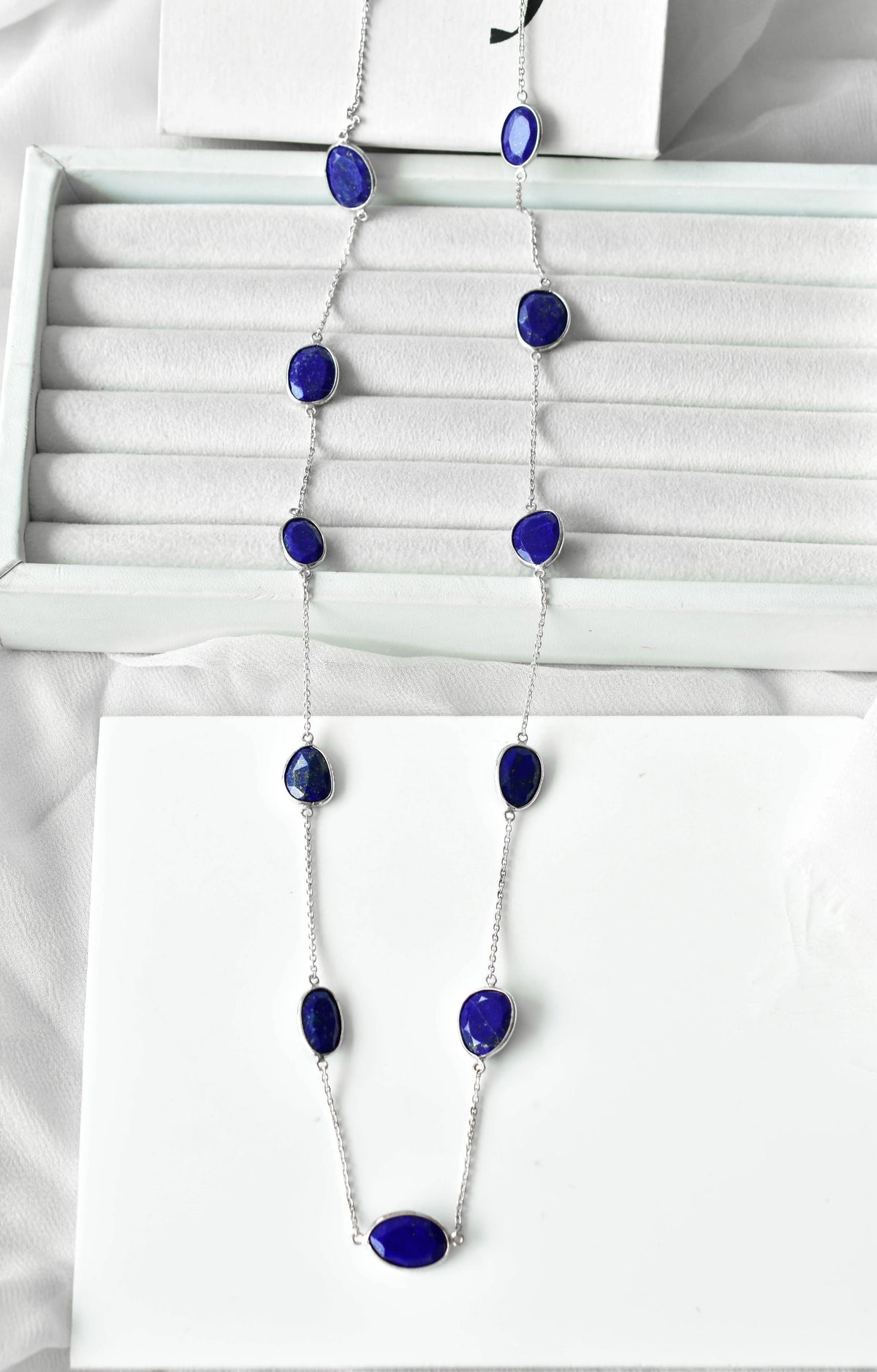 Natural Lapis Lazuli Bezel Chain Necklace in Silver – Handmade Statement Gemstone Jewelry
