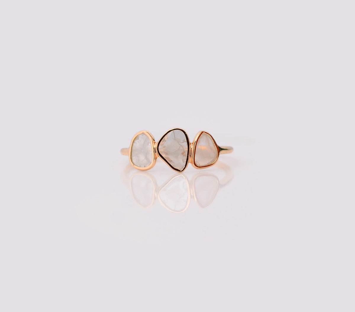 18K gold ring with three bezel-set diamond polki slices