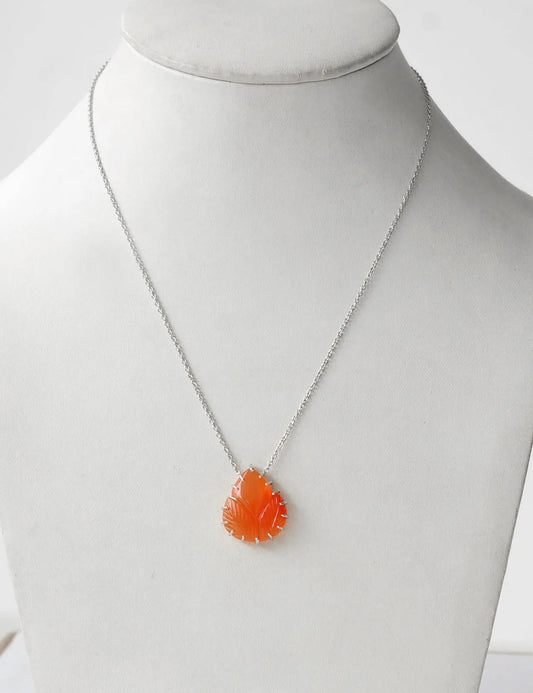Natural Carved Carnelian Leaf Pendant Necklace in Silver – Handmade Statement Gemstone Jewelry