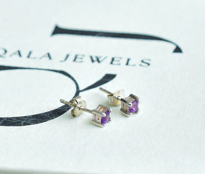 Square-Cut Amethyst Stud Earrings in 925 Silver – Modern Everyday Gemstone Jewelry