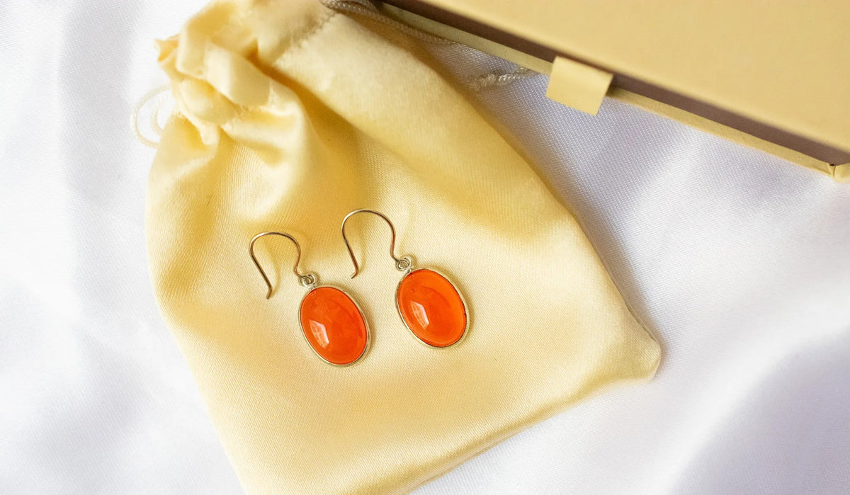 Carnelian Oval Drop Earrings in 925 Silver – Handmade Everyday Gemstone Jewelry
