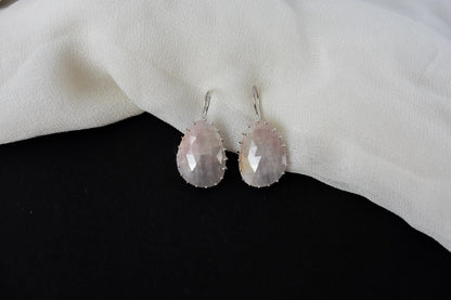 Freeform Sapphire Slice Drop Earrings in 925 Silver – Handmade Rose-Cut Gemstone Jewelry