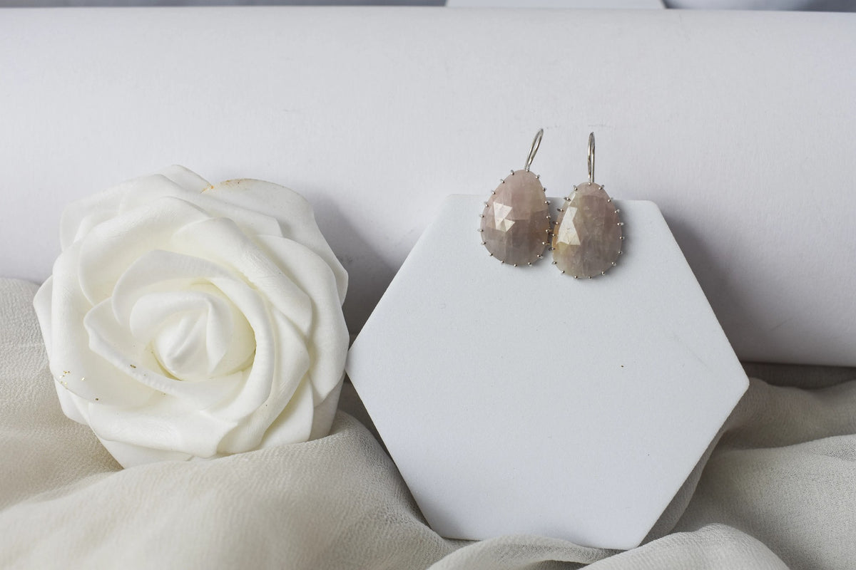 Freeform Sapphire Slice Drop Earrings in 925 Silver – Handmade Rose-Cut Gemstone Jewelry