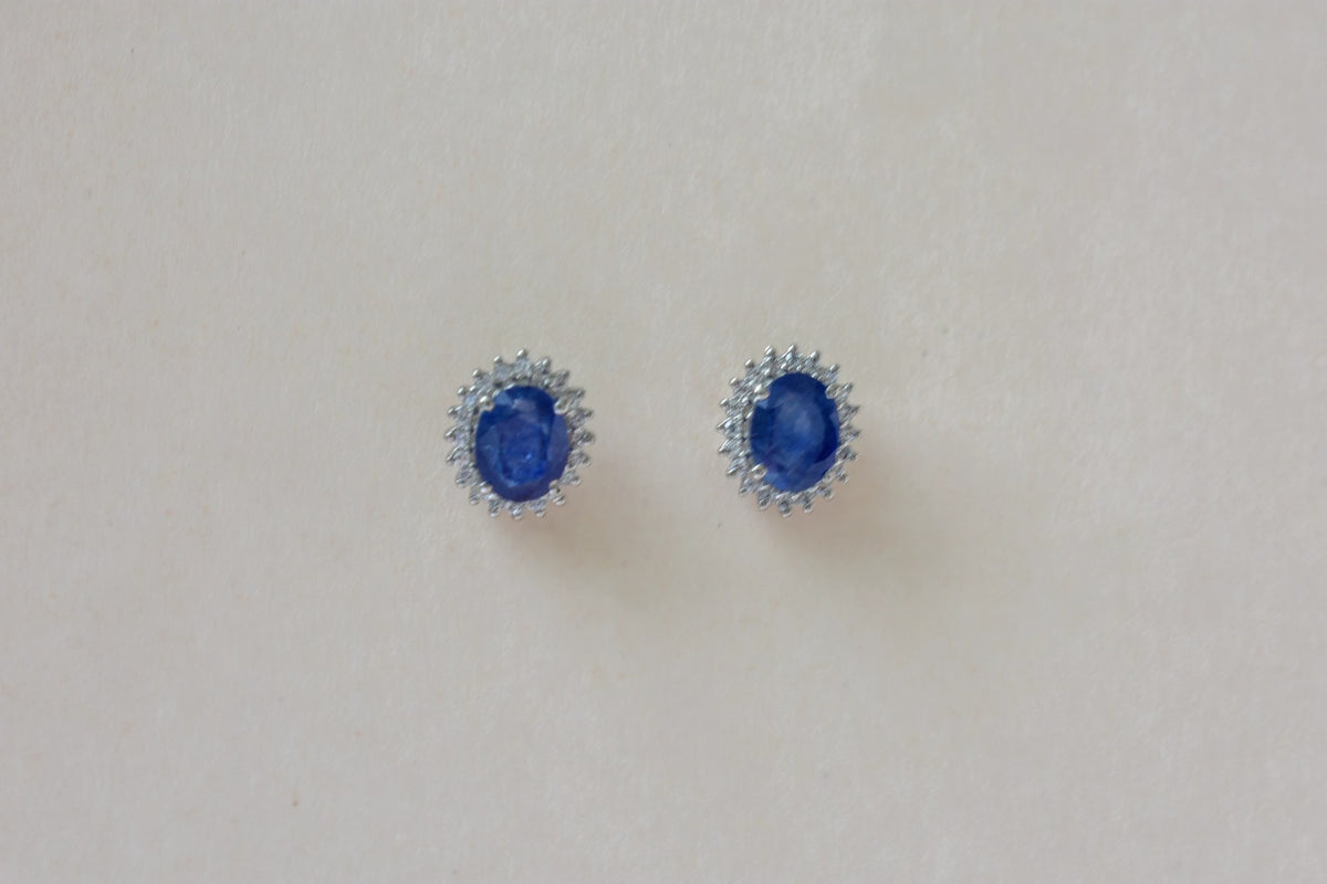 Blue Sapphire Halo Stud Earrings in 925 Silver – Classic Everyday Gemstone Jewelry