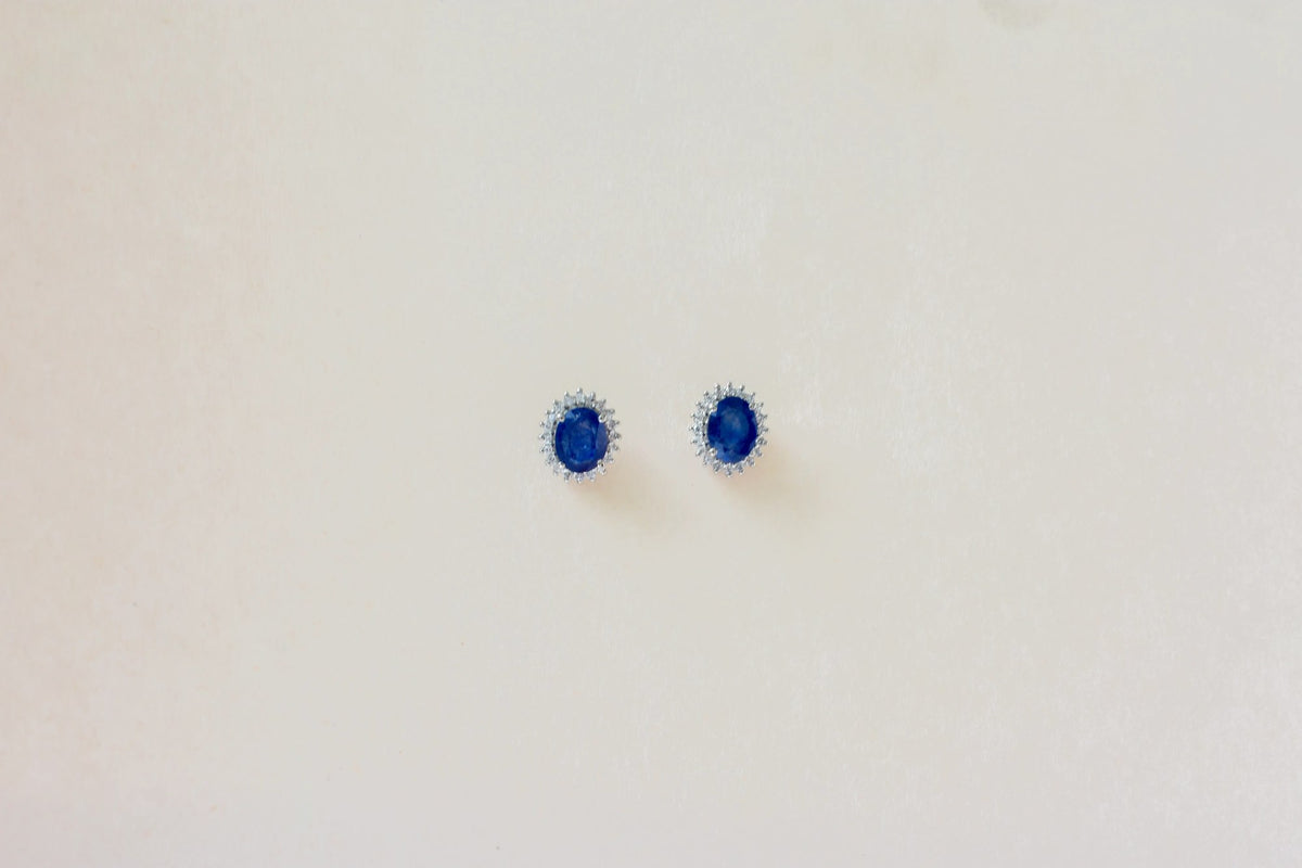 Blue Sapphire Halo Stud Earrings in 925 Silver – Classic Everyday Gemstone Jewelry