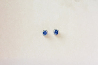 Blue Sapphire Halo Stud Earrings in 925 Silver – Classic Everyday Gemstone Jewelry