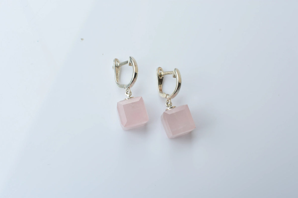 Rose Quartz Huggie Drop Earrings in 925 Silver – Handmade Everyday Gemstone Jewelry