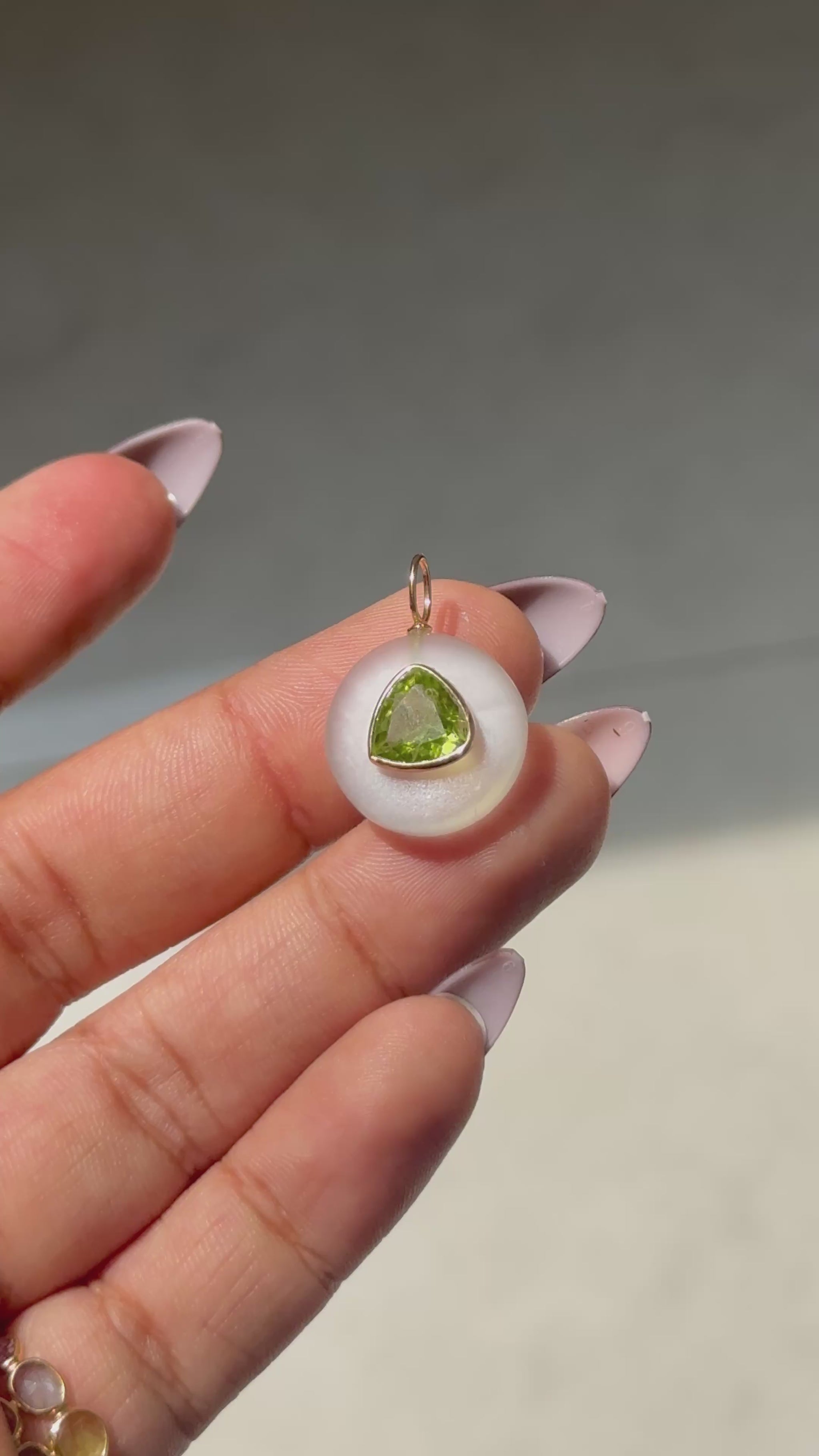 Moonstone and Peridot Pendant in 14K Gold - process video