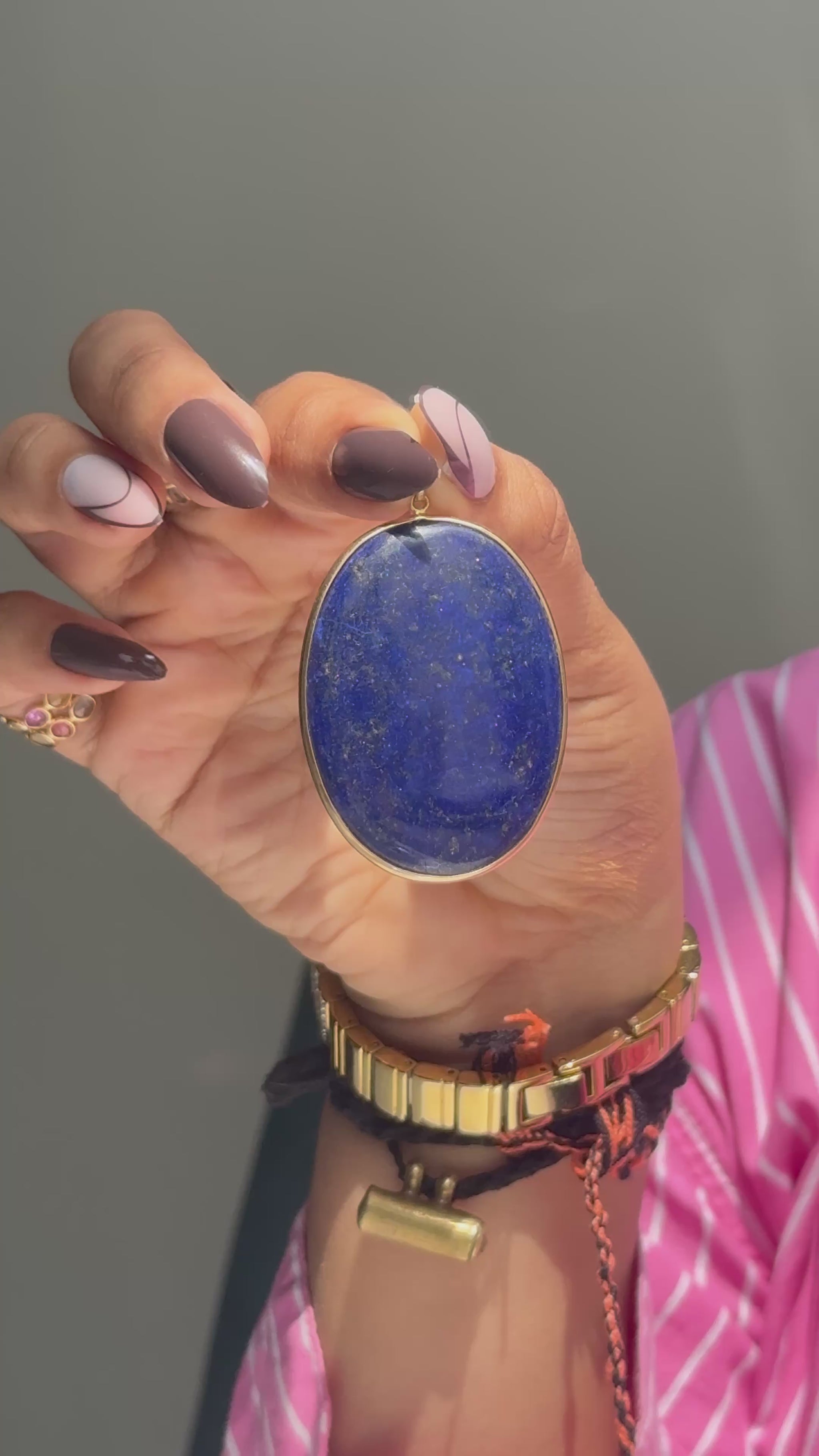 Lapis Lazuli Pendant in 18K Gold - process video