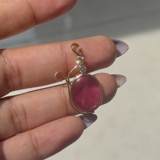 Pink Tourmaline Diamond Pendant in 18K Gold - process video
